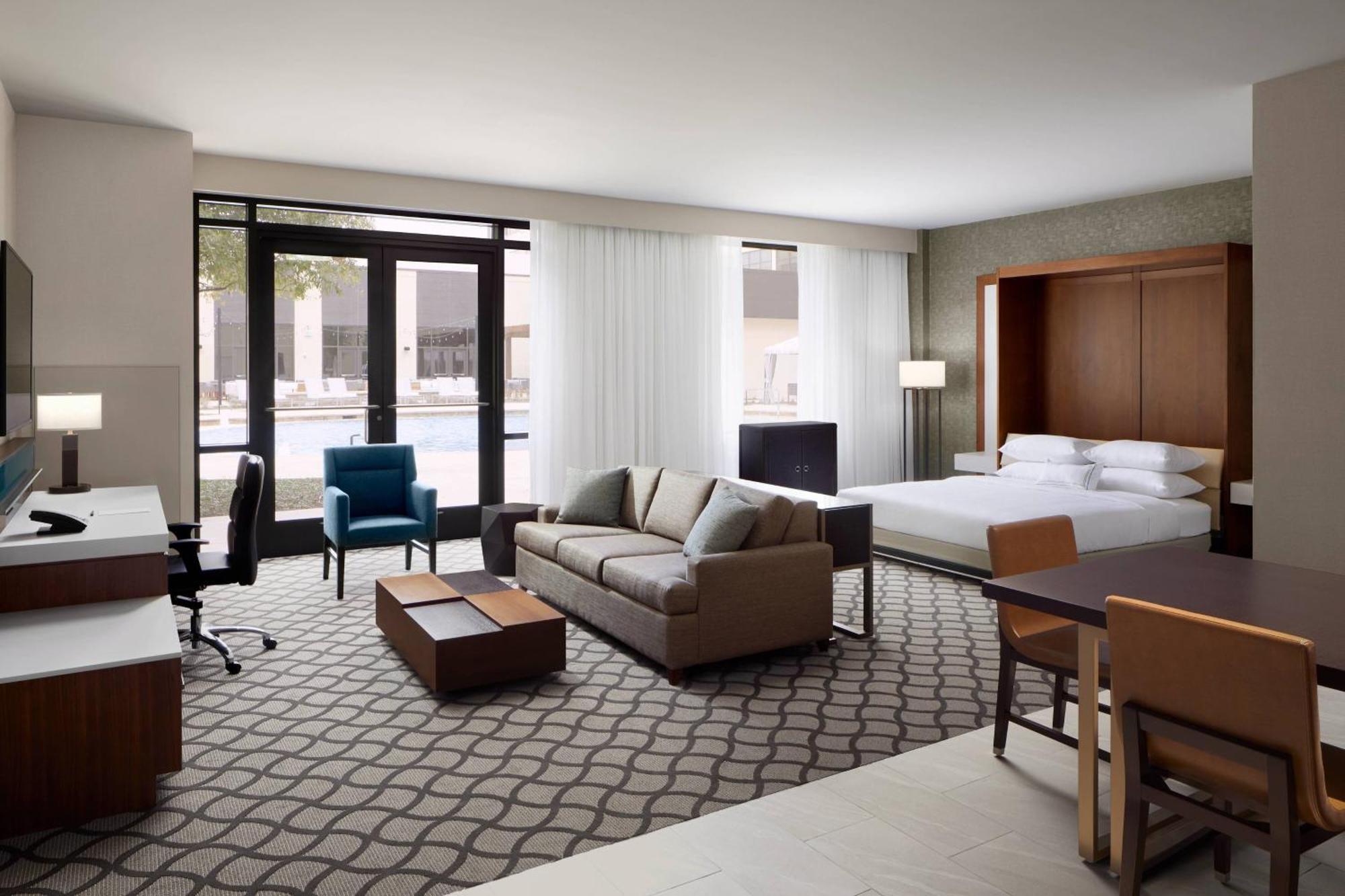 Marriott Dallas Allen Hotel & Convention Center Exterior foto